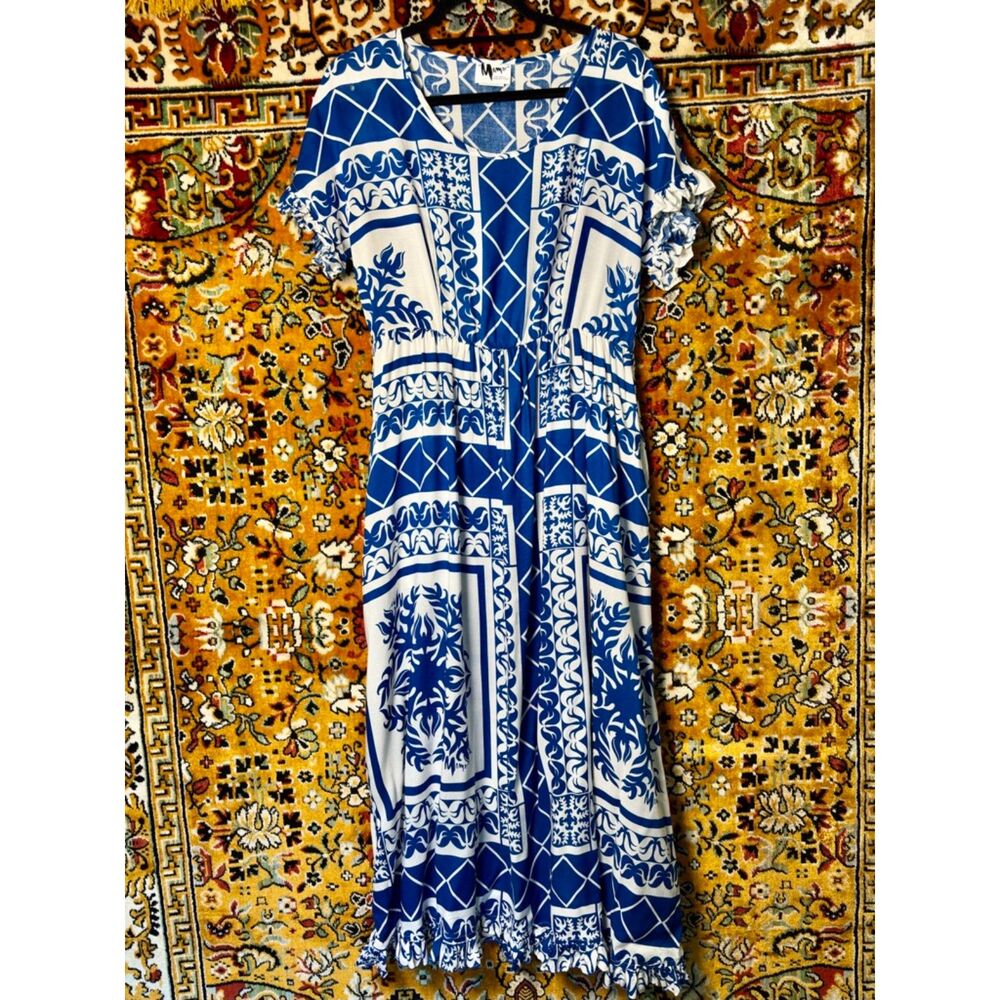 Vintage Mamo Howell Hawaiian Dress -- Blue White Quilt Graphic Muumuu sz Medium